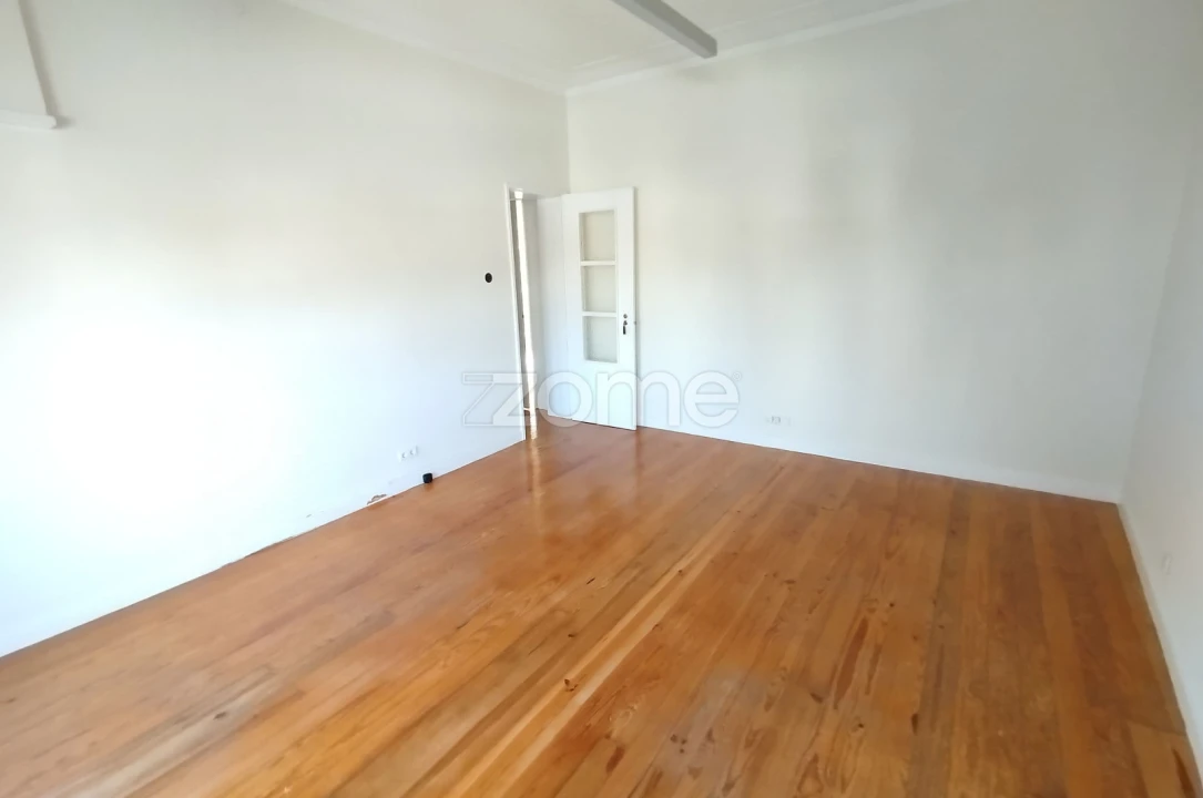 Moradia T3 para Arrendamento em Ramalde Foto 18