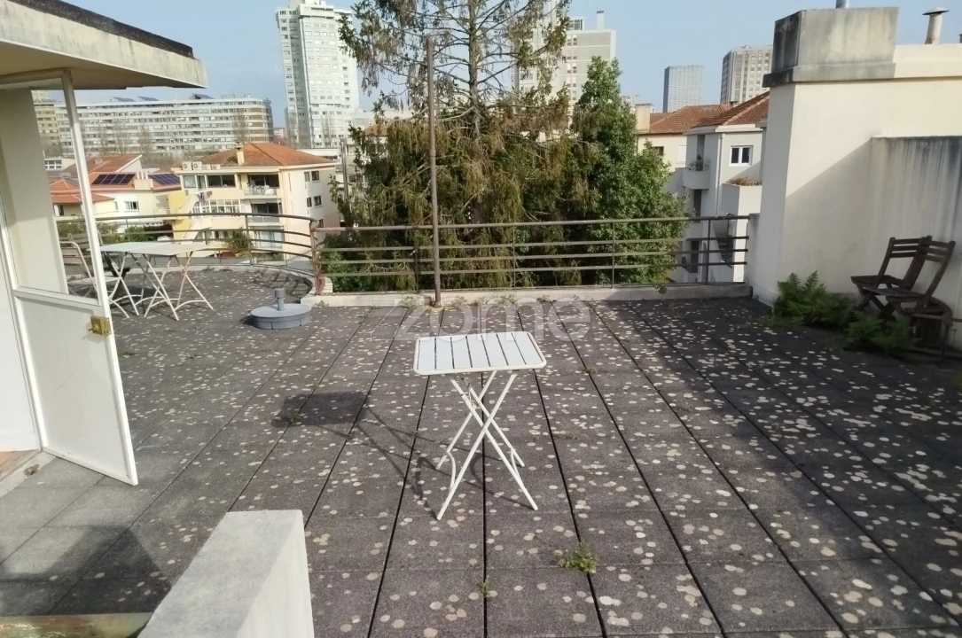 Moradia T3 para Arrendamento em Ramalde Foto 25