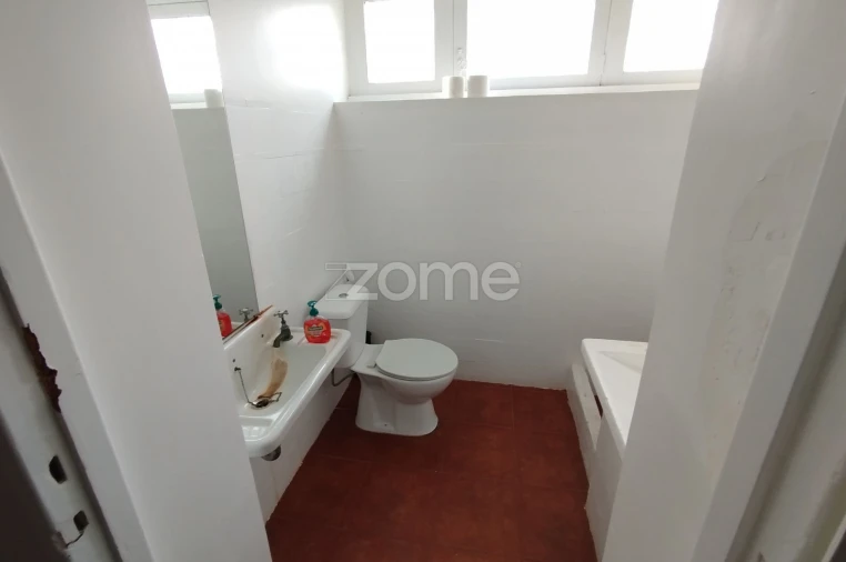 Moradia T3 para Arrendamento em Ramalde Foto 26