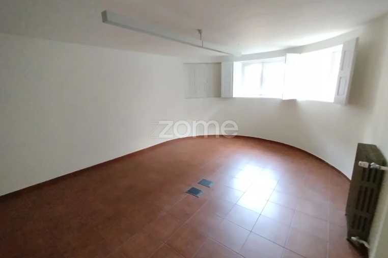 Moradia T3 para Arrendamento em Ramalde Foto 30