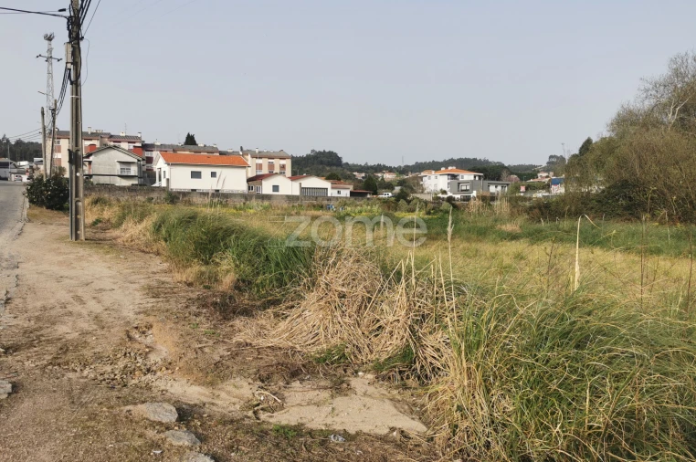 Terreno para Venda em Serzedo e Perosinho Foto 17