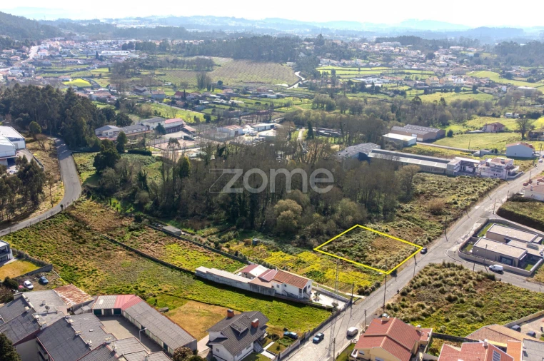 Terreno para Venda em Serzedo e Perosinho Foto 7