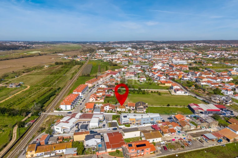 Moradia T4 para Venda em Marrazes e Barosa Foto 17