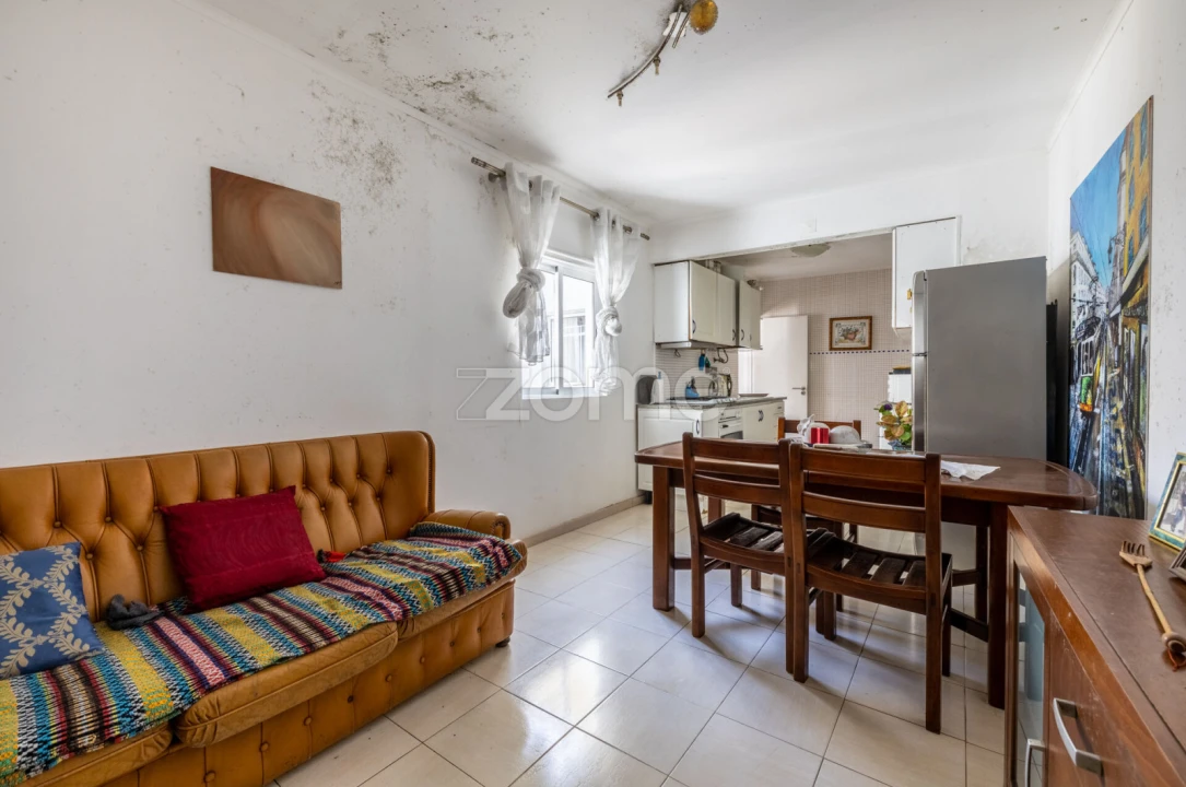 Moradia T4 para Venda em Marrazes e Barosa Foto 8