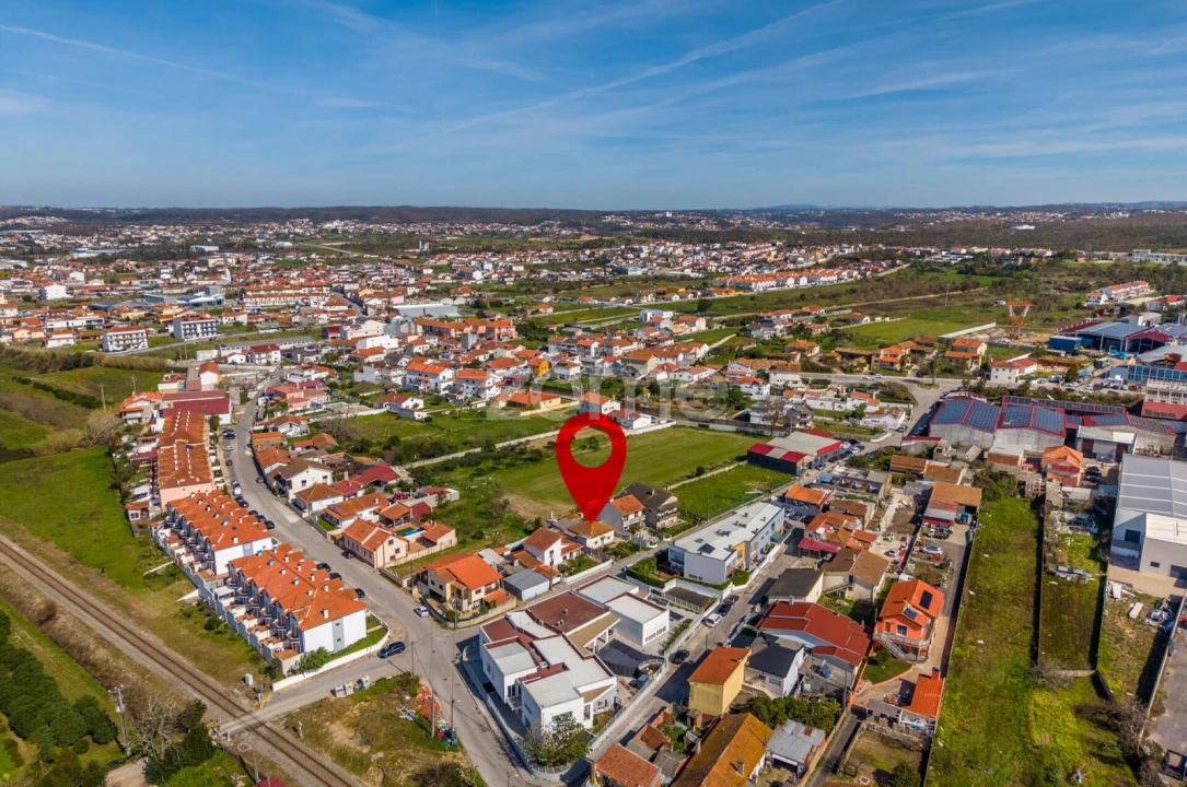 Moradia T4 para Venda em Marrazes e Barosa Foto 36