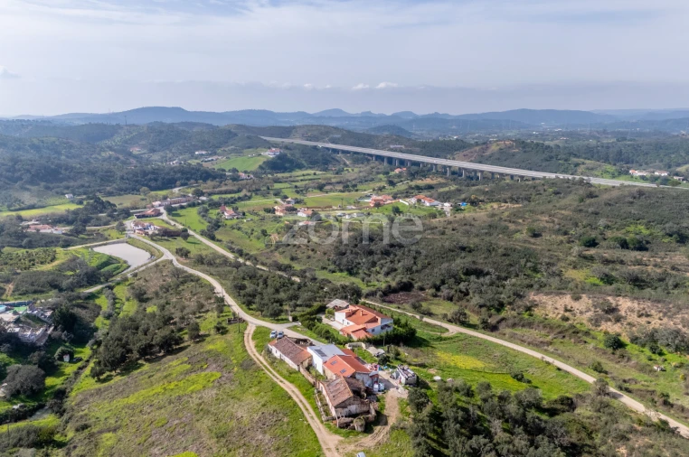 Moradia T3 para Venda em São Bartolomeu de Messines Foto 31