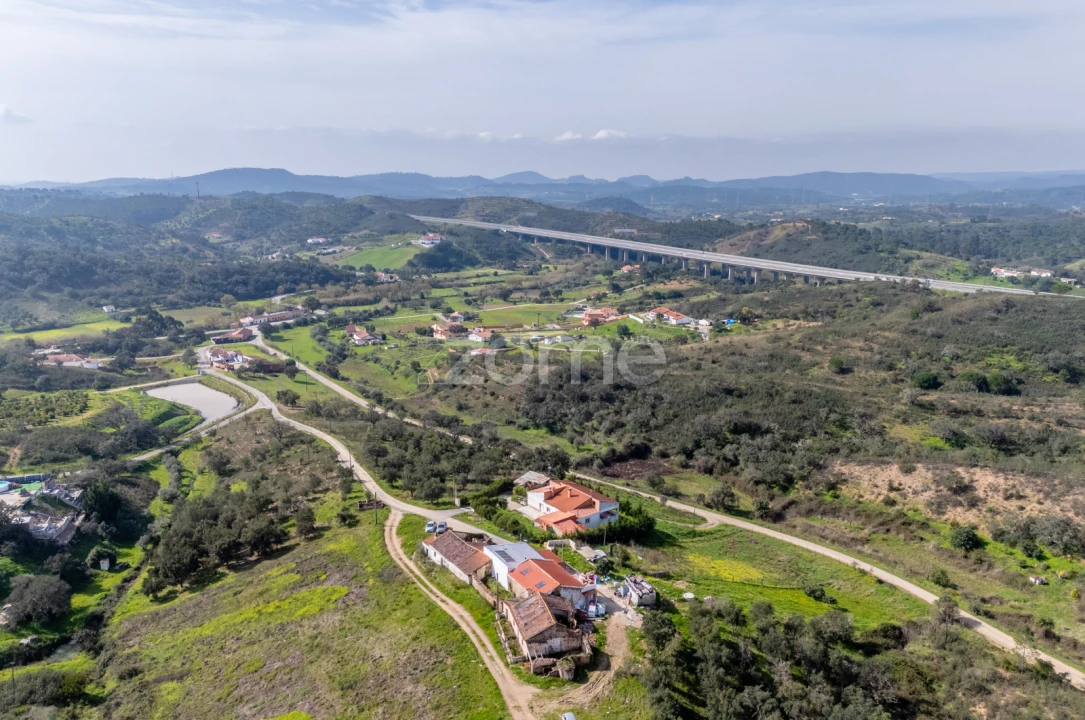 Moradia T3 para Venda em São Bartolomeu de Messines Foto 31