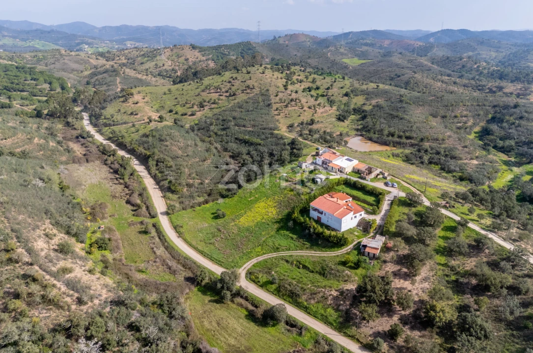 Moradia T3 para Venda em São Bartolomeu de Messines Foto 27