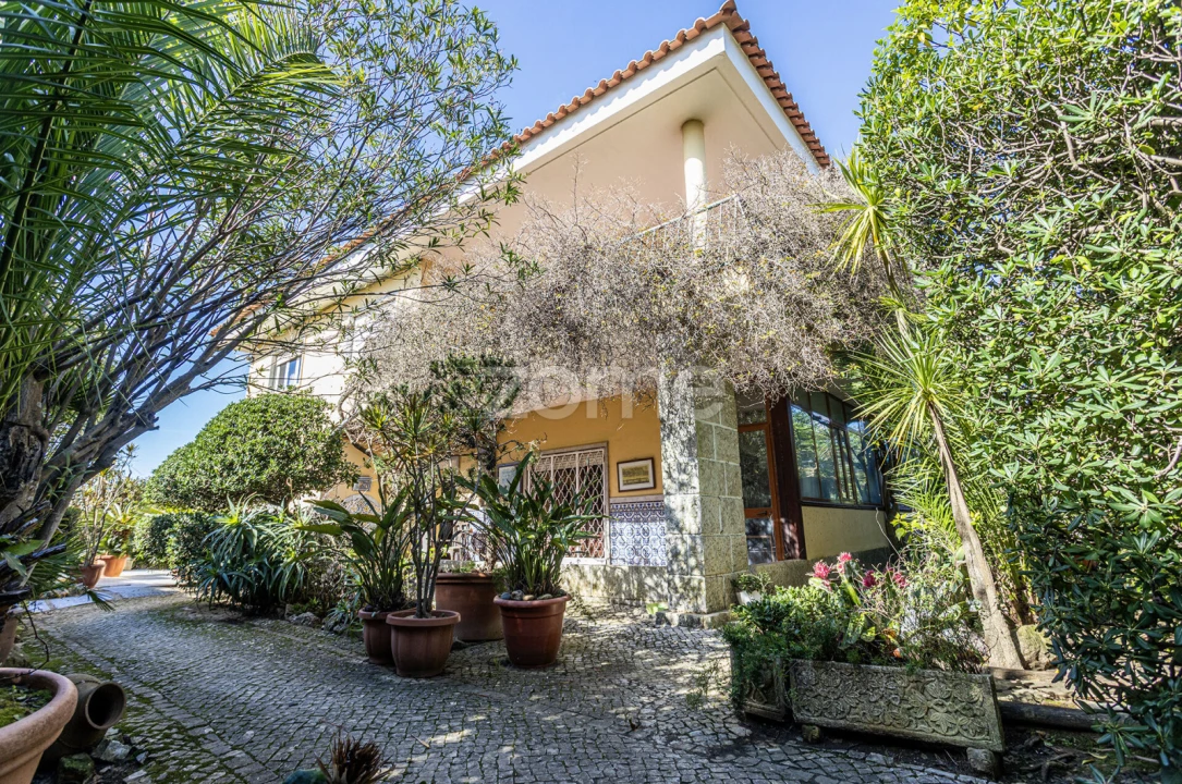 Moradia T5 para Venda em Carcavelos e Parede Foto 35