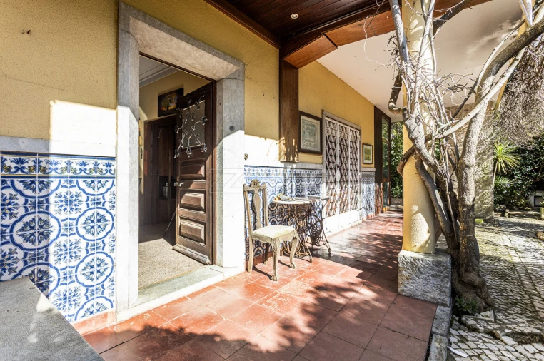 Moradia T5 para Venda em Carcavelos e Parede Foto 26