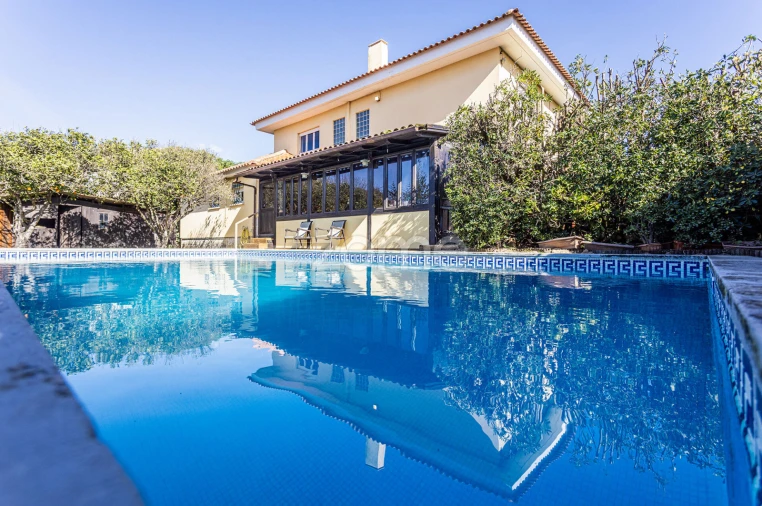 Moradia T5 para Venda em Carcavelos e Parede Foto 36