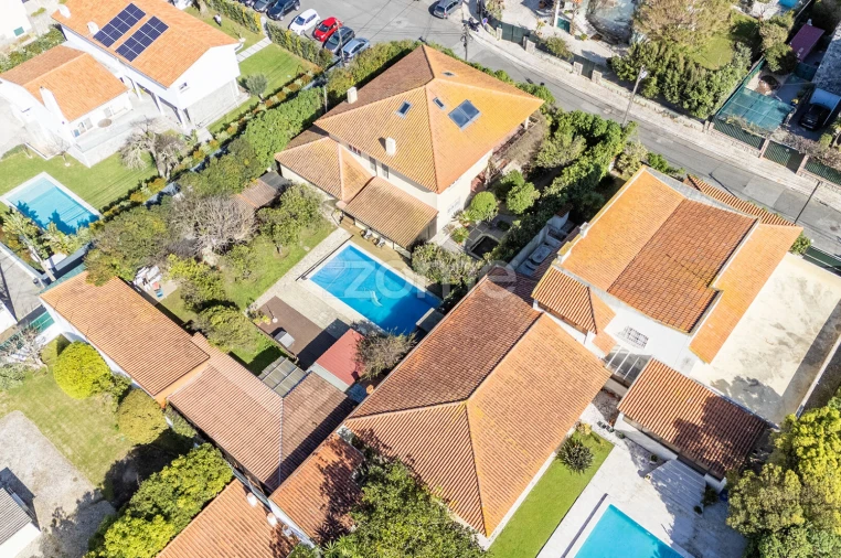 Moradia T5 para Venda em Carcavelos e Parede Foto 38