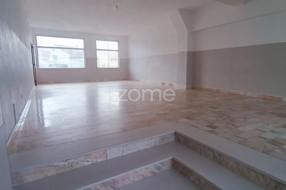 Negócio para Venda em Algueirão-Mem Martins Foto 3