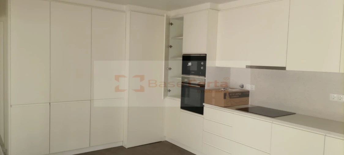 Apartamento T2 para Venda em Santa Clara Foto 36