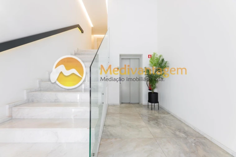 Apartamento T2 para Venda em Nogueiró e Tenões Foto 24