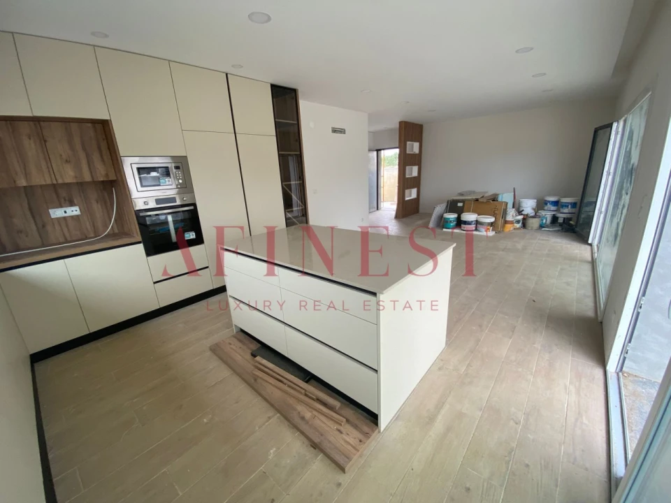 Moradia T4 para Venda em Quinta do Anjo Foto 5