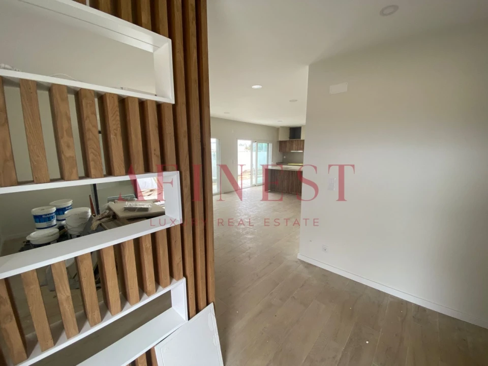 Moradia T4 para Venda em Quinta do Anjo Foto 7