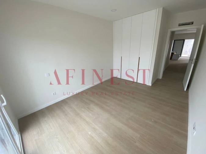 Moradia T4 para Venda em Quinta do Anjo Foto 13