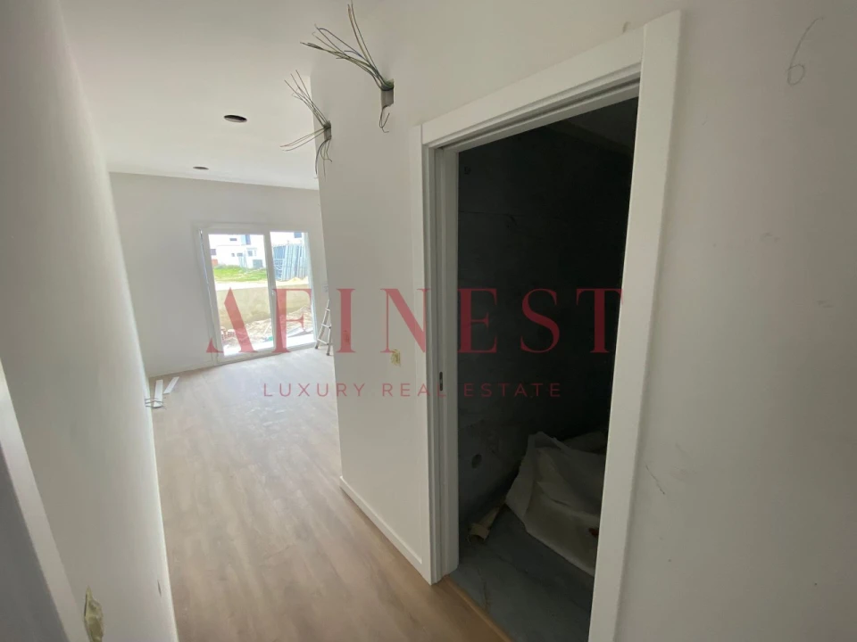 Moradia T4 para Venda em Quinta do Anjo Foto 11