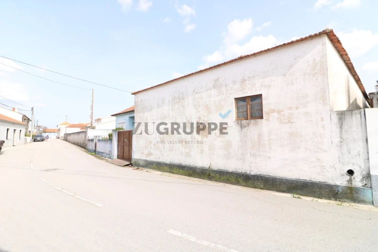 Moradia T3 para Venda em São Bernardo Foto 3