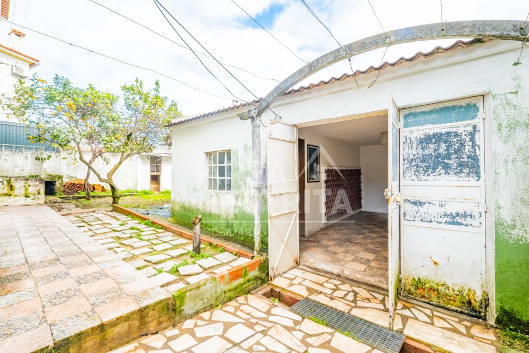 Moradia T5 para Venda em Quinta do Conde Foto 64