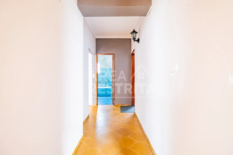 Moradia T5 para Venda em Quinta do Conde Foto 11