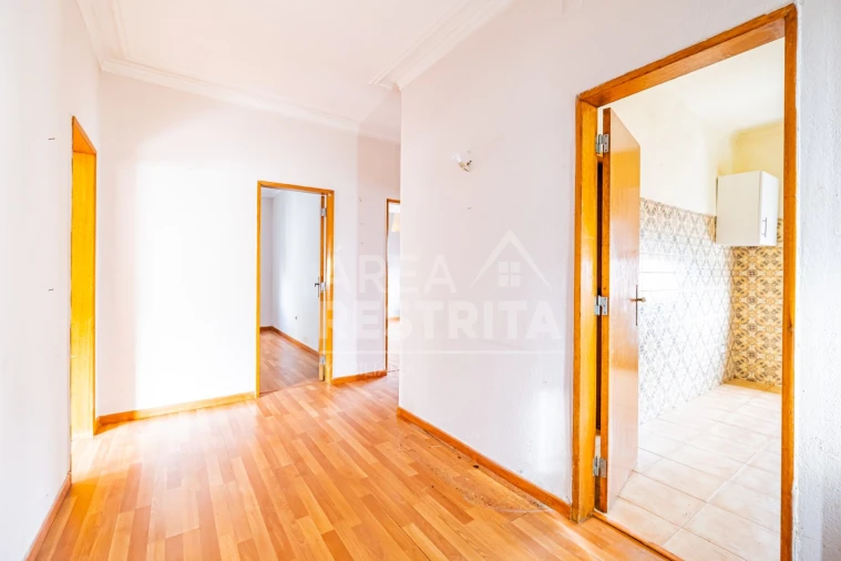 Moradia T5 para Venda em Quinta do Conde Foto 24