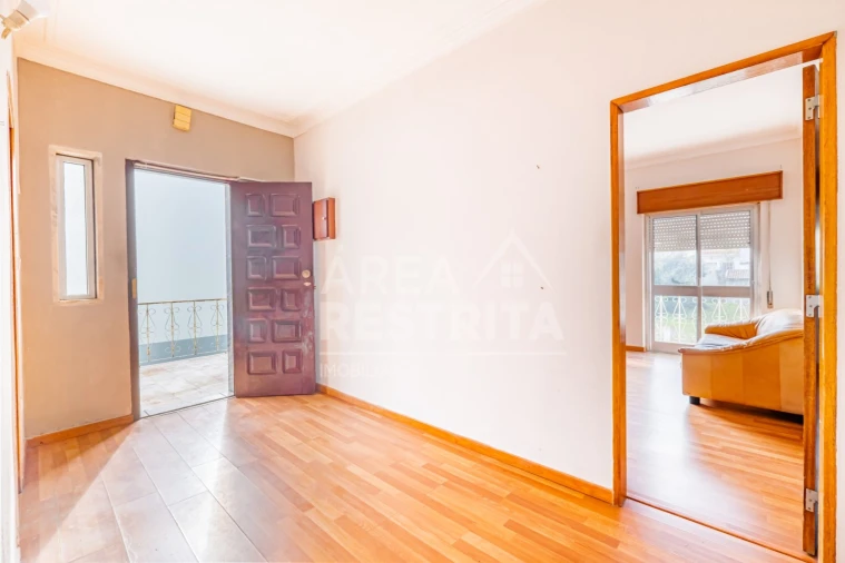 Moradia T5 para Venda em Quinta do Conde Foto 27