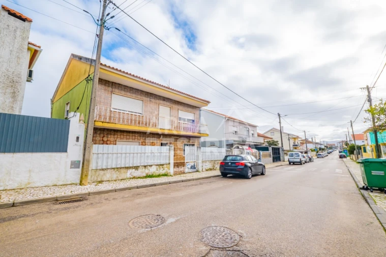 Moradia T5 para Venda em Quinta do Conde Foto 66
