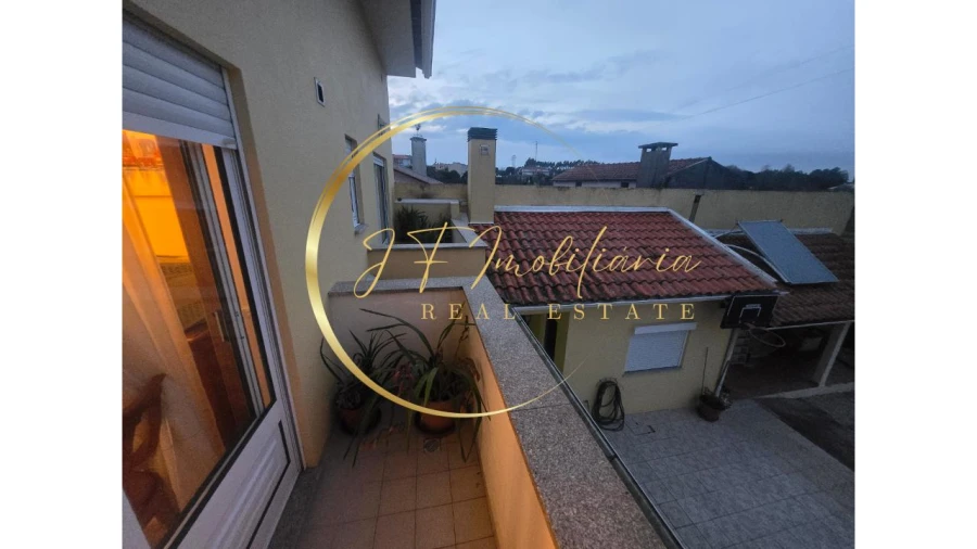 Moradia T4 para Venda em Esgueira Foto 17