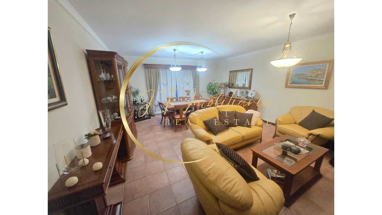 Moradia T4 para Venda em Esgueira Foto 1