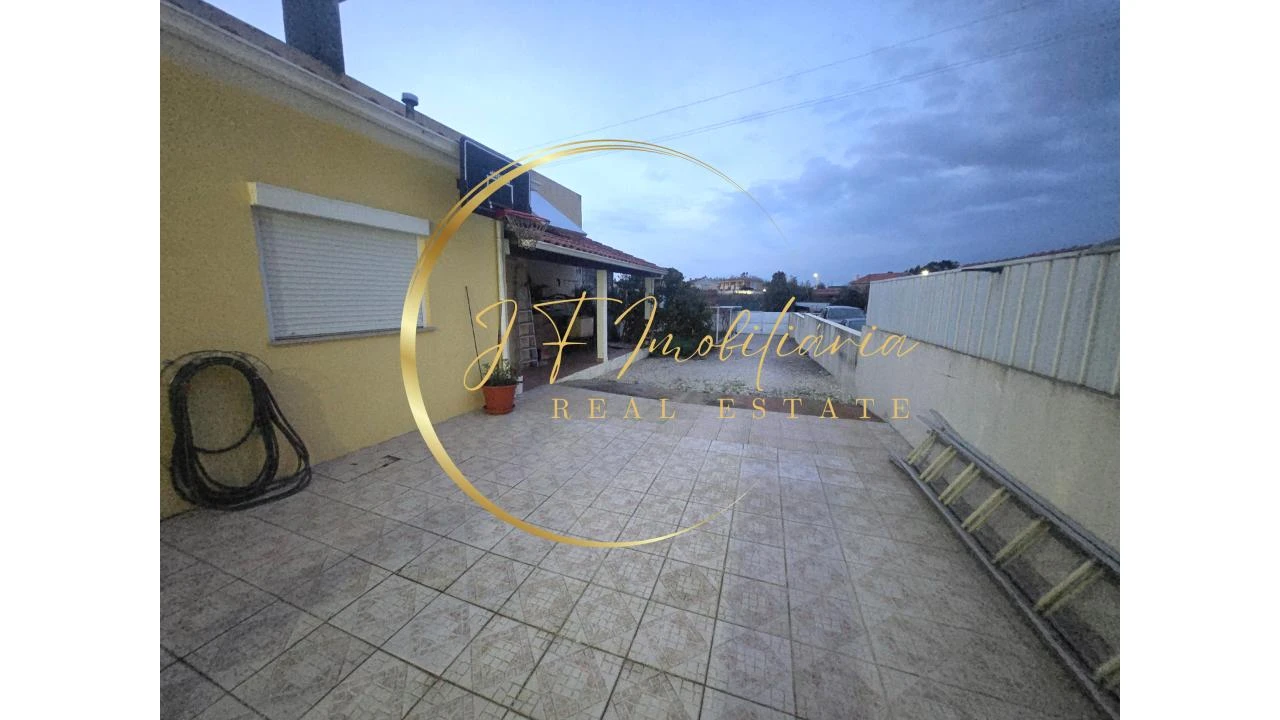 Moradia T4 para Venda em Esgueira Foto 23