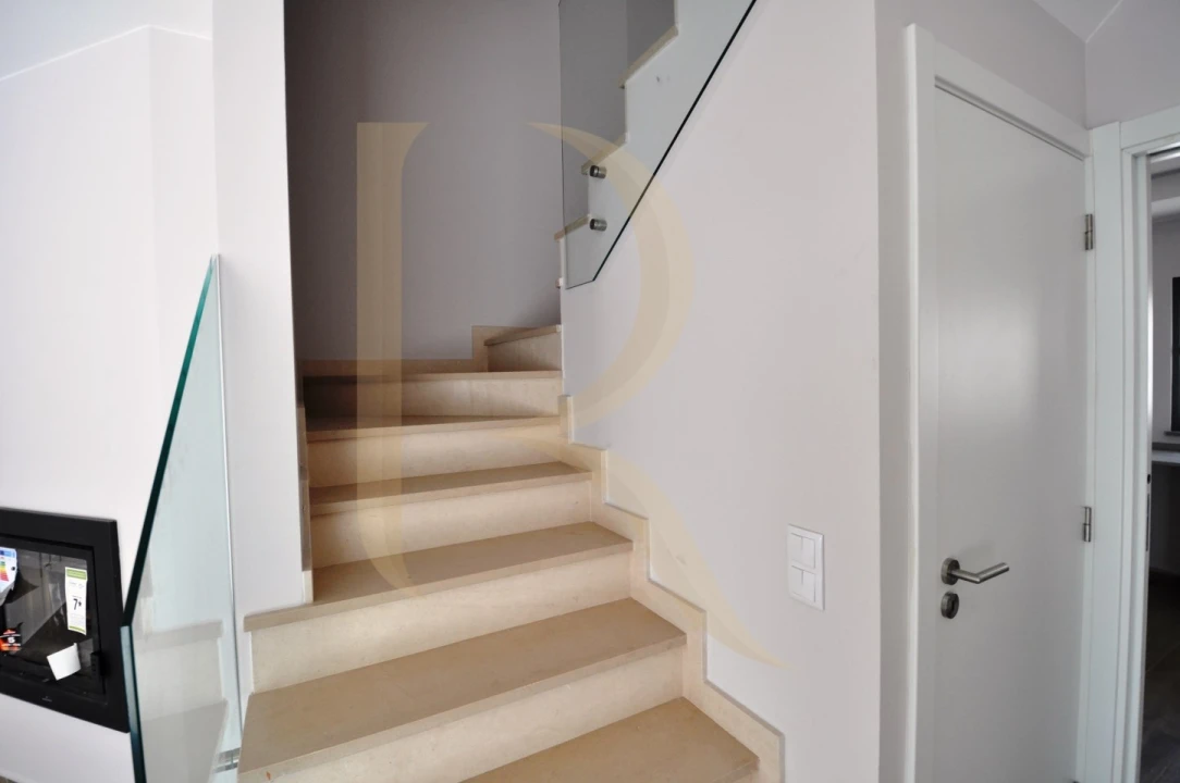 Moradia T3 para Venda em Quinta do Conde Foto 14