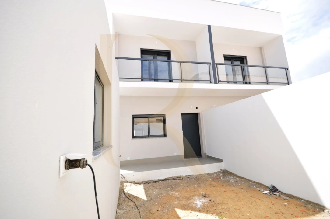 Moradia T3 para Venda em Quinta do Conde Foto 6