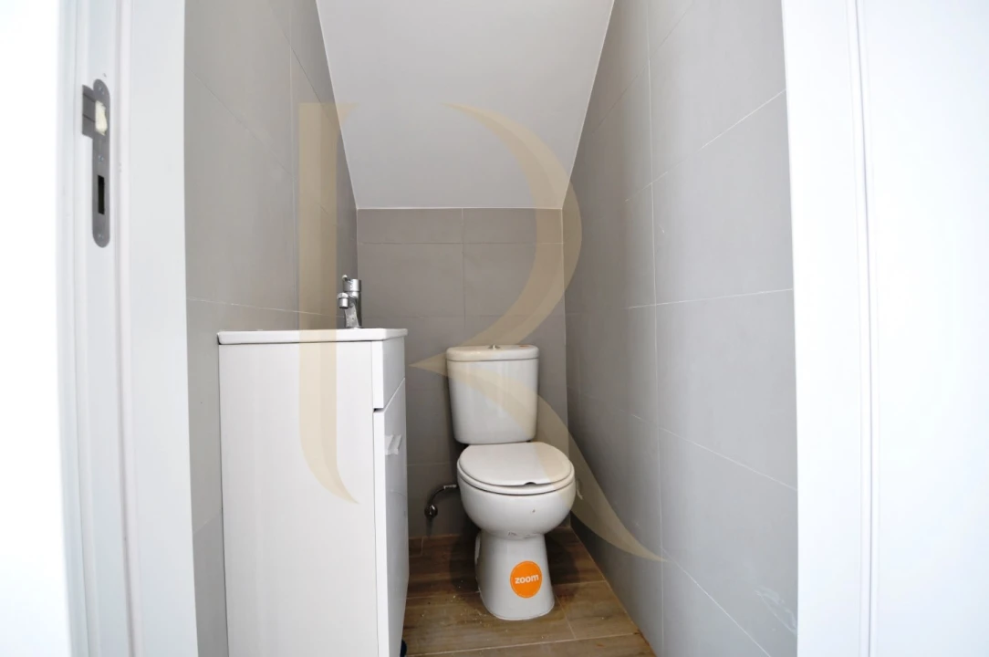 Moradia T3 para Venda em Quinta do Conde Foto 13