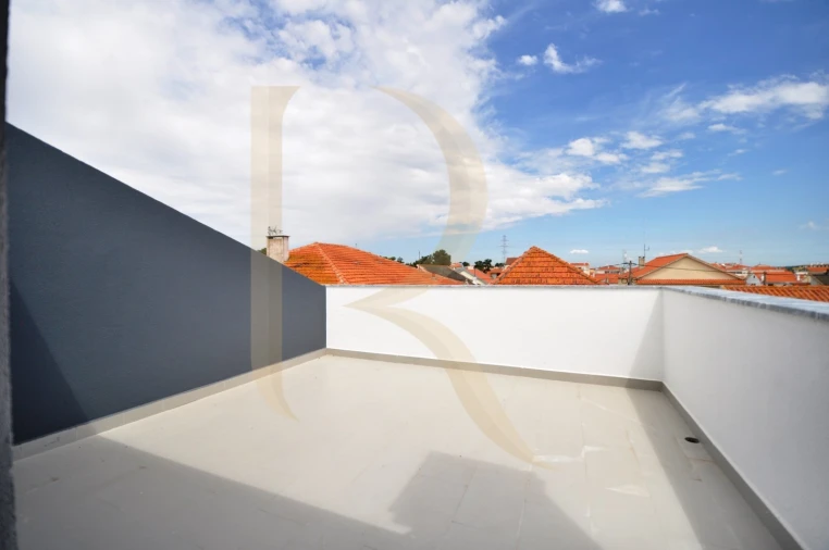 Moradia T3 para Venda em Quinta do Conde Foto 26