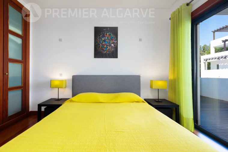 Apartamento T2 para Venda em Quarteira Foto 17