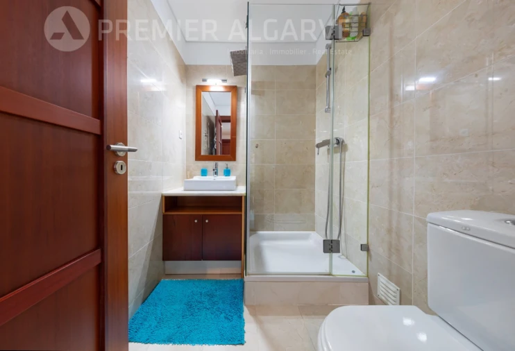 Apartamento T2 para Venda em Quarteira Foto 22