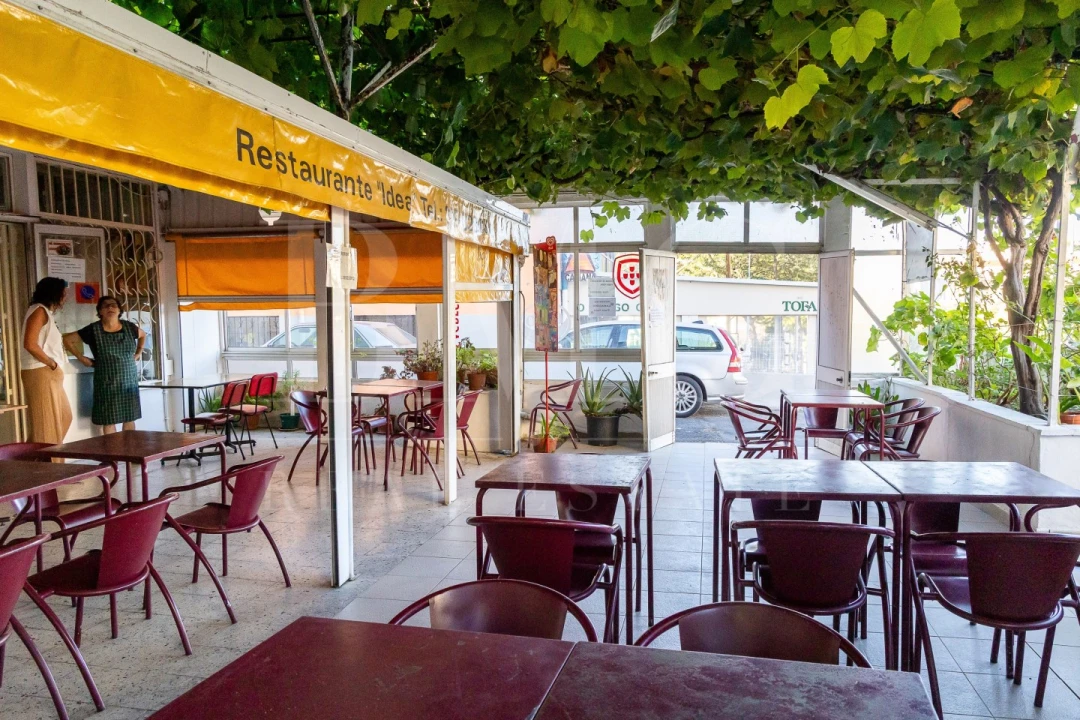 Negócio para Arrendamento em Ramada e Caneças Foto 13