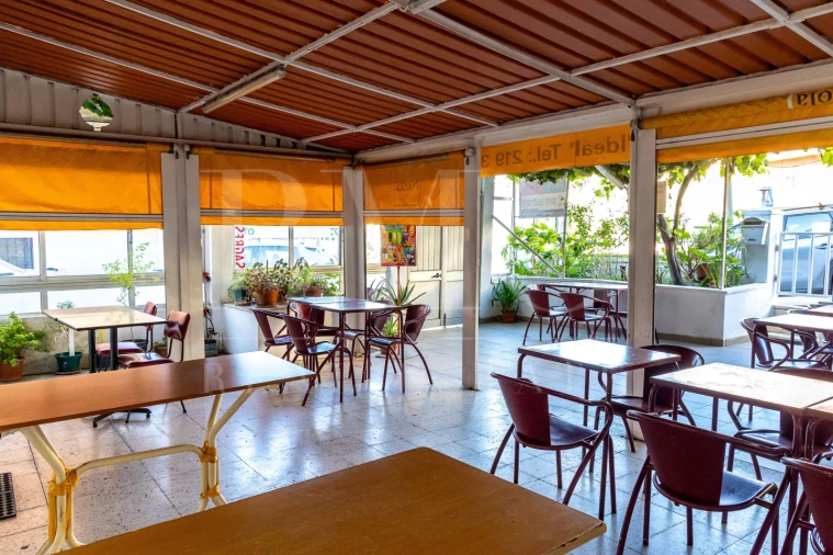 Negócio para Arrendamento em Ramada e Caneças