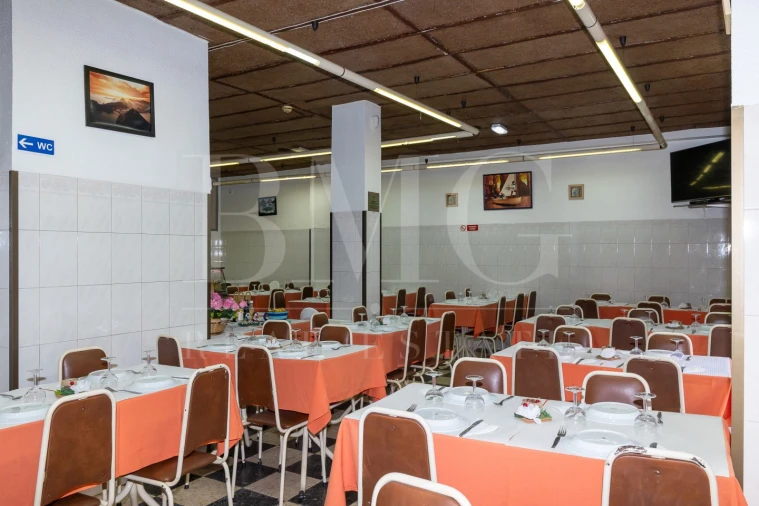 Negócio para Arrendamento em Ramada e Caneças Foto 6