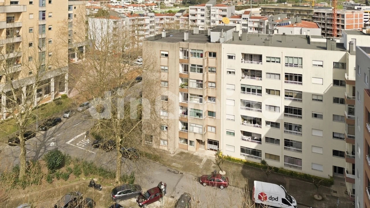 Apartamento T3 para Venda em Vila Nova de Famalicão e Calendário Foto 19