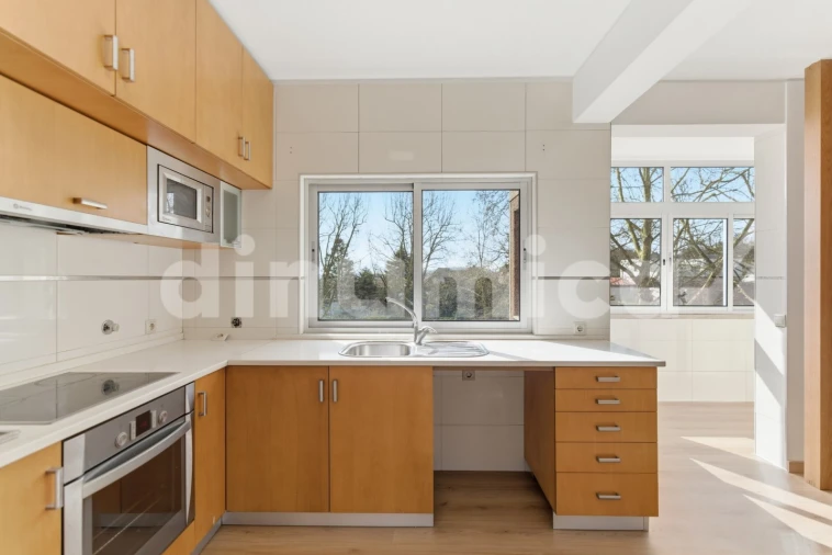 Apartamento T3 para Venda em Vila Nova de Famalicão e Calendário Foto 5