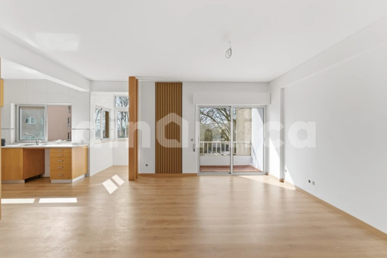 Apartamento T3 para Venda em Vila Nova de Famalicão e Calendário Foto 3