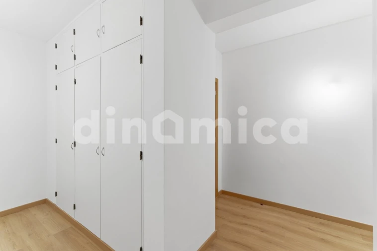 Apartamento T3 para Venda em Vila Nova de Famalicão e Calendário Foto 7