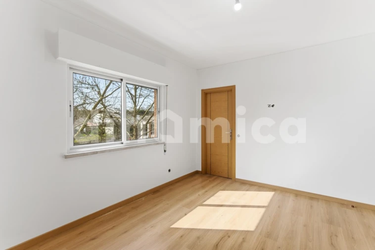Apartamento T3 para Venda em Vila Nova de Famalicão e Calendário Foto 14