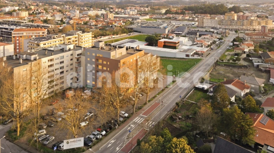 Apartamento T3 para Venda em Vila Nova de Famalicão e Calendário Foto 18