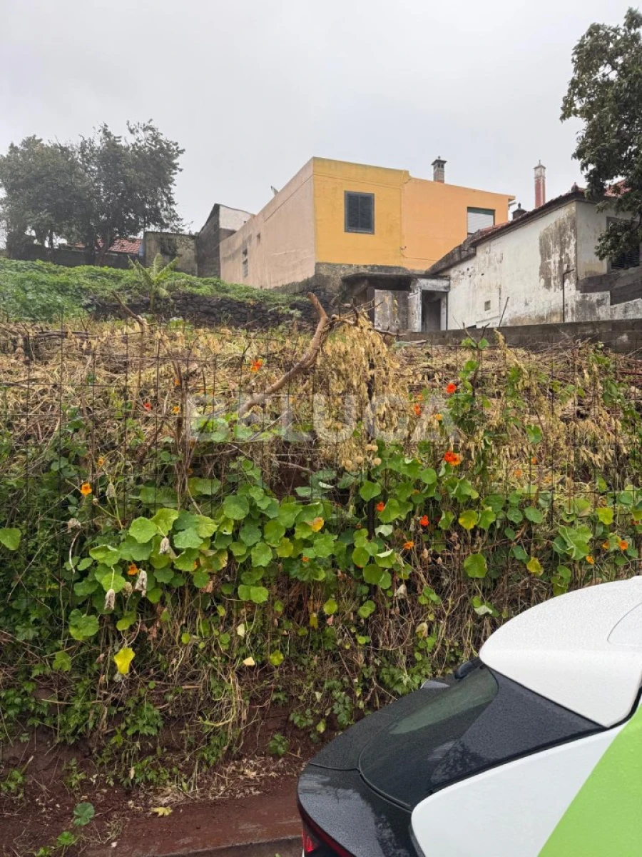 Moradia T2 para Venda em Santo Antonio Foto 3