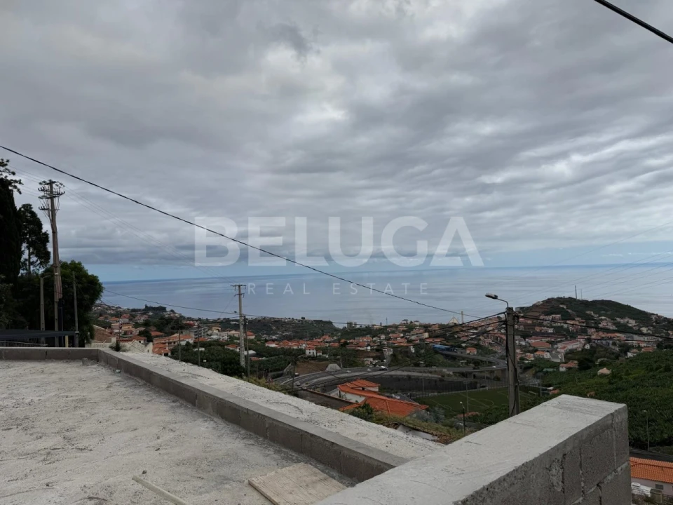 Moradia T3 para Venda em Camara de Lobos Foto 8