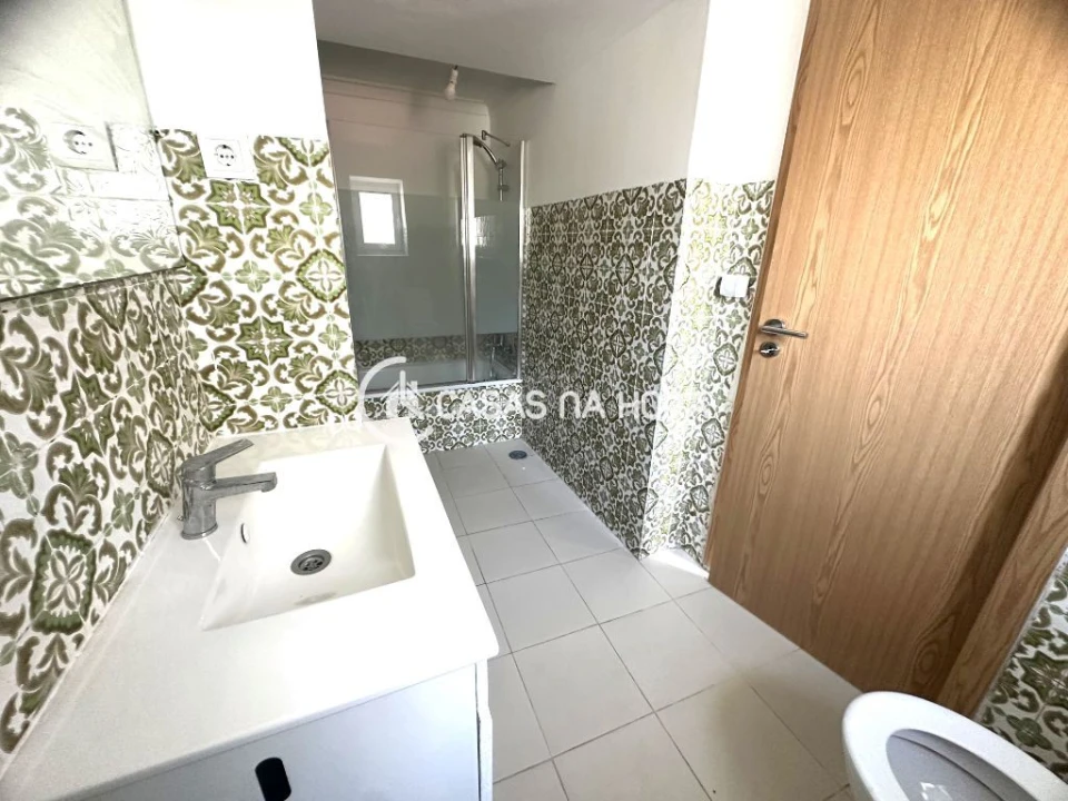 Apartamento T1 para Arrendamento em Charneca de Caparica e Sobreda Foto 17